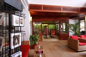 Royal Bay Inn Angkor Resort Siem Reap Oum Khun Str, Module 1, Svay Dangkum,