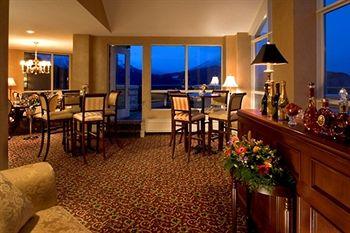 Rimrock Resort Hotel Banff 300 Mountain Avenue