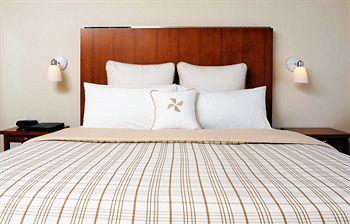 Four Points Hotel Cambridge City 210 Preston Parkway