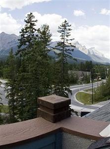 Lodges at Canmore 107 Montane Road