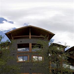 Lodges at Canmore 107 Montane Road