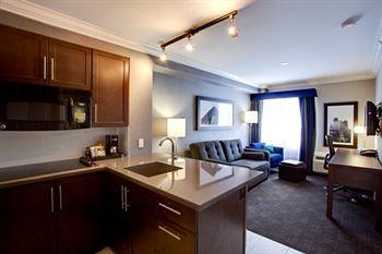 Sandman Signature Hotel & Suites South Edmonton 10111 Ellerslie Road SW