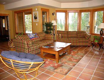 Vagabond Lodge At Kicking Horse Mountain Resort Golden (British Columbia) 1581 Cache Close, Box 177