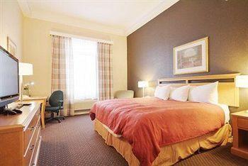 Country Inn & Suites Kanata Ottawa 578 Terry Fox Drive