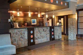 Sandman Hotel & Suites Kelowna 2130 Harvey Avenue