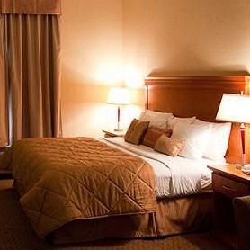 Executive Express Hotel LeDuc 8116 Sparrow Crescent