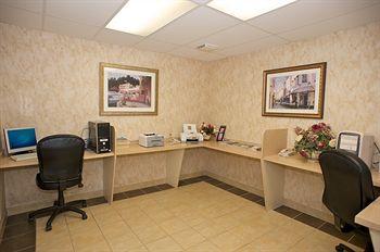 Monte Carlo Inn Airport Suites Mississauga 7035 Edwards Boulevard