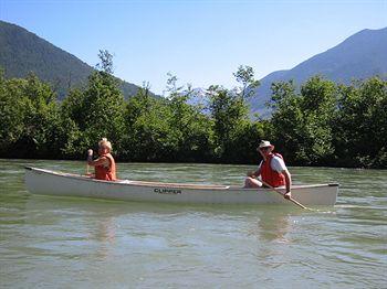 Glacier House Hotel & Resort Revelstoke 1870 Glacier Lane, Box 250