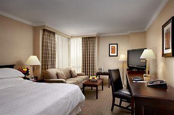 Sheraton Parkway Toronto North Hotel Richmond Hill (Canada) 600 Highway 7 East