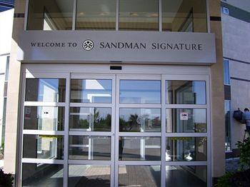 Sandman Signature Hotel Airport Toronto 55 Reading Court