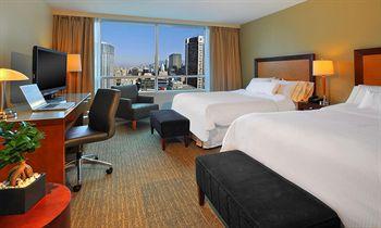 Westin Grand Hotel Vancouver 433 Robson Street