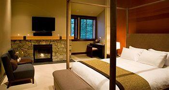 Nita Lake Lodge Whistler 2131 Lake Placid Road