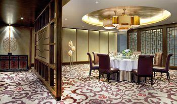 Sheraton Hotel Ningbo 50 Ciahong Rd (N)