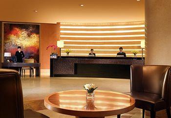 Sheraton Hotel Ningbo 50 Ciahong Rd (N)