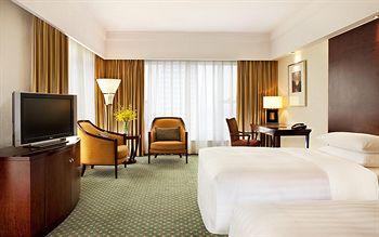 Sheraton Hotel Ningbo 50 Ciahong Rd (N)