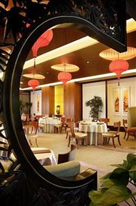 Sheraton Hotel Ningbo 50 Ciahong Rd (N)