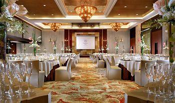 Sheraton Hotel Ningbo 50 Ciahong Rd (N)