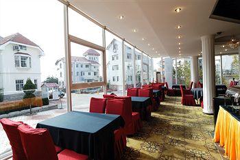 Starway Sunshine Seacoast Villa Hotel 73 Donghai East Road