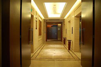 Dijon Hotel Shanghai 3988 Hong Xin Road