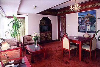 Hua Ting Hotel & Towers Shanghai 1200 Caoxi Road North