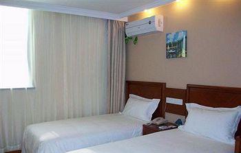 GreenTree Inn Zhangjiang Shanghai 1090 Guanglan Road Pudong New District