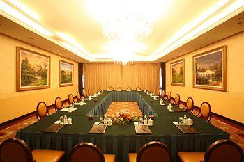 Anting Villa Hotel Shanghai No. 46 An Ting Road, Xuhui Zone