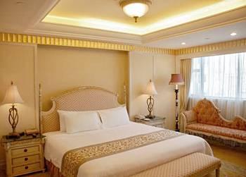 Best Western New Century Hotel Shanghai No. 1111 Li Yang Road