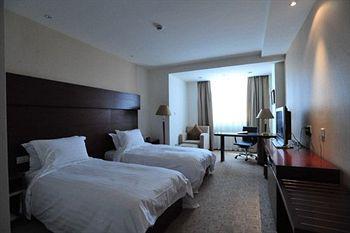 Cypress Garden Hotel Shanghai 2558 Yan'an Road West, Changning District