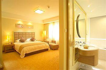 Guangdong Hotel Shanghai 328 Yixian Road Hongkou District