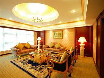 Pine City Hotel Shanghai 777 Zhao Jia Bang Road