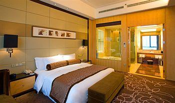 Crowne Plaza Yichang Hotel Spe 169 Yanjiang Ave,Wujiagang