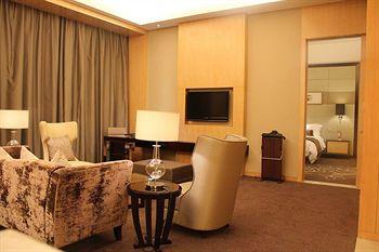 Crowne Plaza Yichang Hotel Spe 169 Yanjiang Ave,Wujiagang