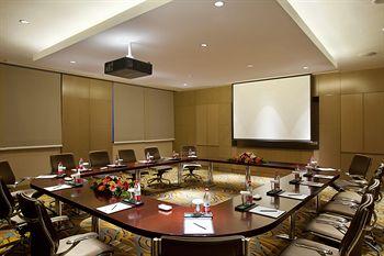 Crowne Plaza Yichang Hotel Spe 169 Yanjiang Ave,Wujiagang