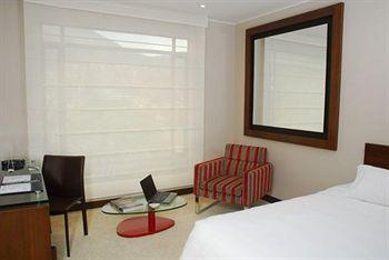 Hacienda Royal Hotel Bogota Calle 114 No 6A– 02