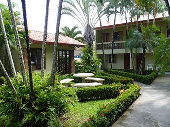 Hotel Mango Mar Jaco Al final de la Calle El Cocal Frente al Mar