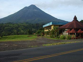 Hotel Lavas Tacotal La Fortuna 10 Km West Of Catholic Church