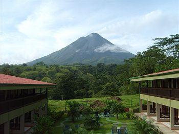 Hotel Lavas Tacotal La Fortuna 10 Km West Of Catholic Church