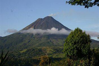 The Springs Resort and Spa San Carlos de La Fortuna 9 Km West Of La Fortuna Centra
Arenal Volcano Region