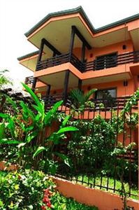 Inn On The Park Manuel Antonio Quepos From Entrance Marlin 200 Meters