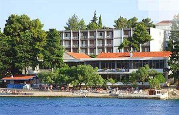 Park Hotel Korcula Setaliste kralja Zvonimira 39