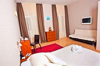 Villa Hotel Bb Podstrana Grljevacka 14