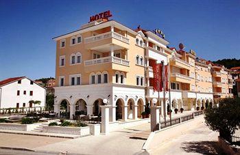Palace Hotel Trogir Put Gradine bb