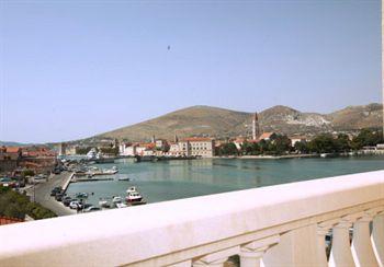 Palace Hotel Trogir Put Gradine bb