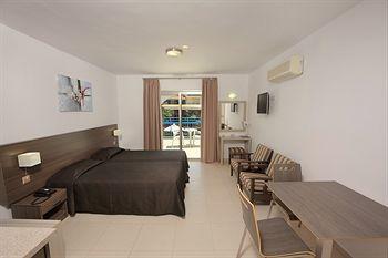 Petrosana Hotel Apartments Ayia Napa PO BOX 3265