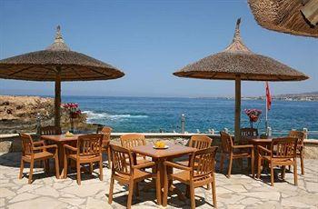 Cynthiana Beach Hotel Paphos P.O. Box 60023