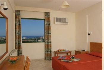 Artemis Hotel Apartments Paralimni Protaras Street 307, P.O. Box 33600