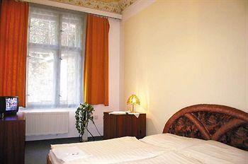 Hotel Kucera Karlovy Vary Stara Louka 2 375