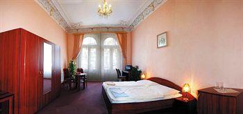 Hotel Kucera Karlovy Vary Stara Louka 2 375