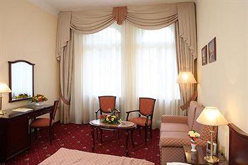 Hotel Romance Puskin Karlovy Vary Trziste 37