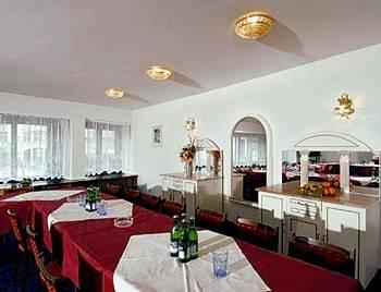 Euroagentur Hotel Esplanade Karlovy Vary Stara Louka 4